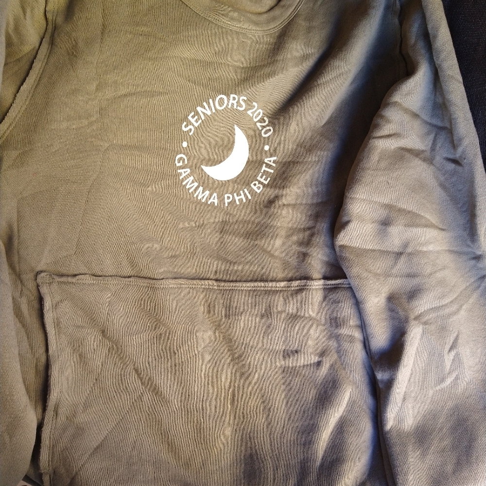 Bella+Canvas Fleece Collection Size M looks like L